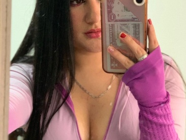 alison-hot