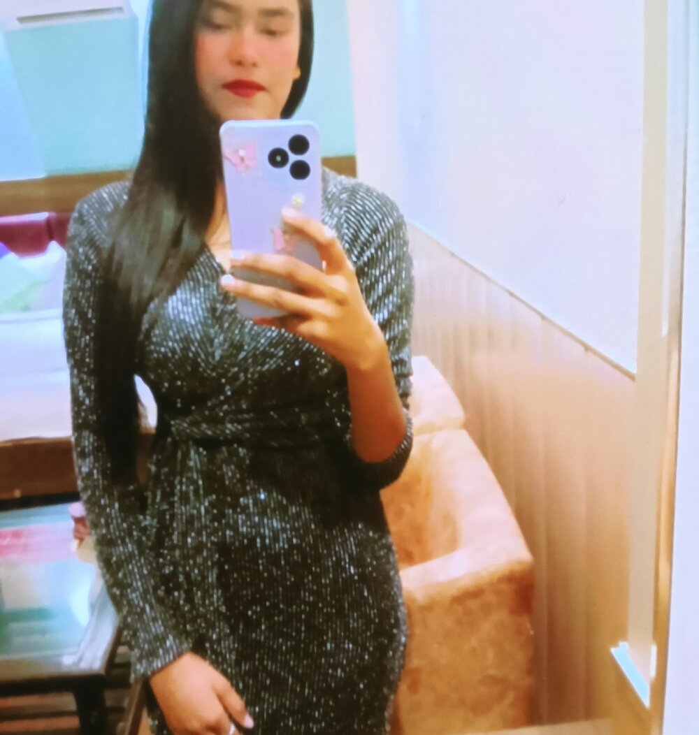Aliya2580 Webcam Profile Picture Aliya2580 Chatroom