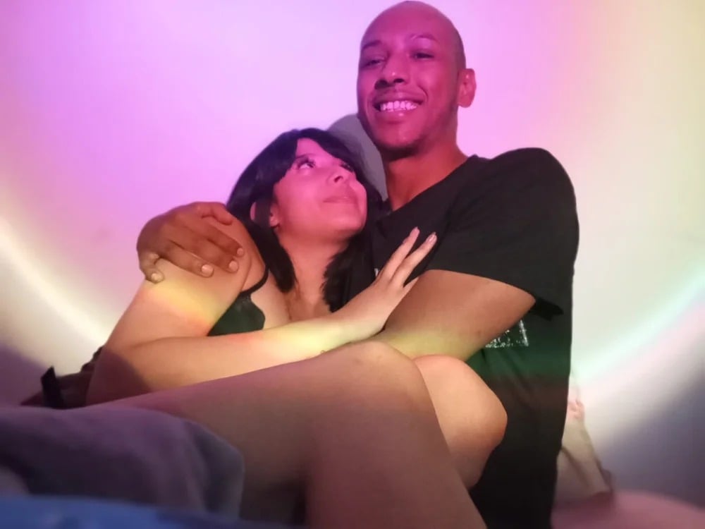 AlliceAndDominick Chatroom