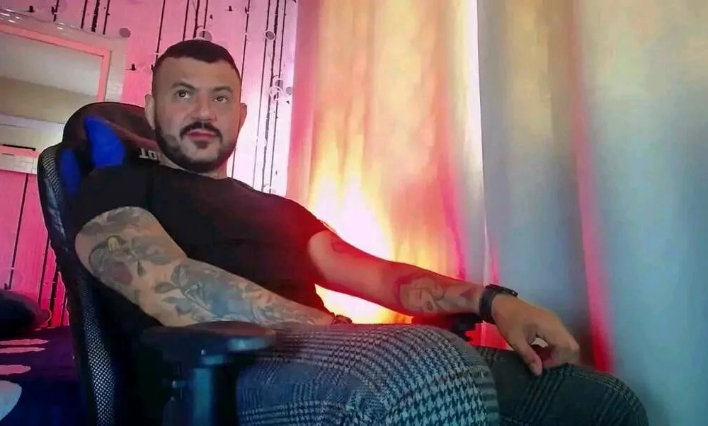 AlphaDripXL_ Chatroom