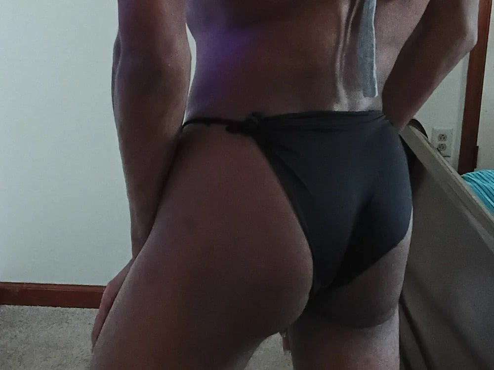 AlphaPremiere Chatroom