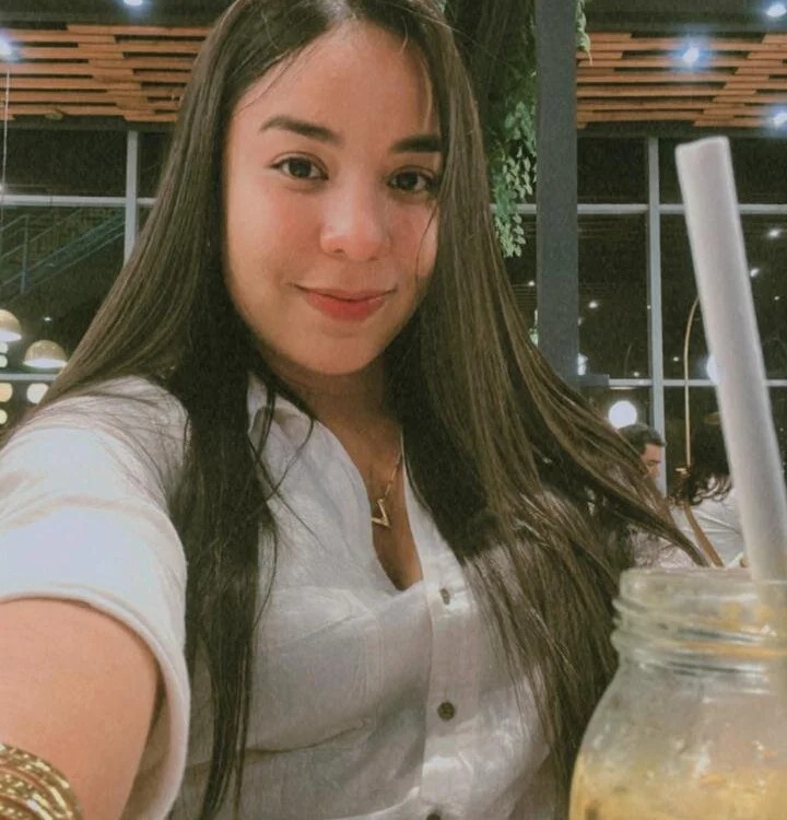 Aluna2_ Chatroom