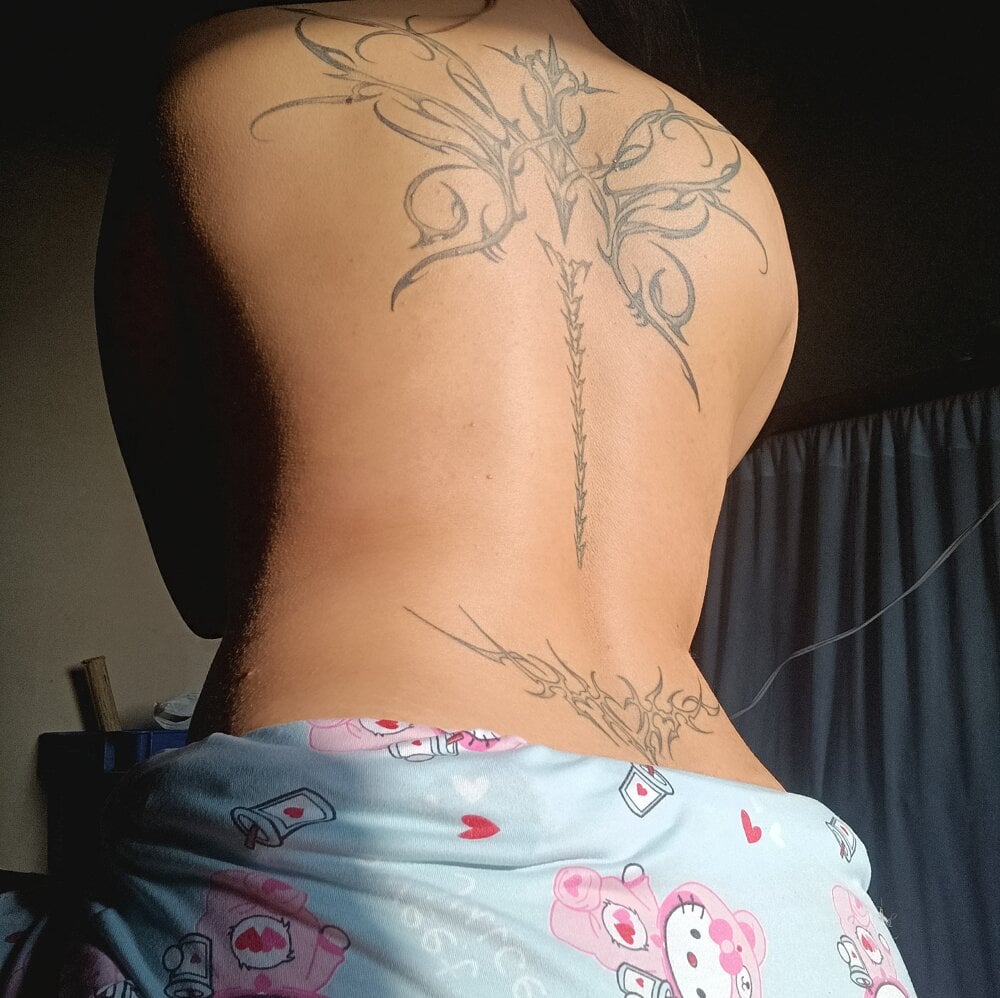 Aly_Ass Chatroom