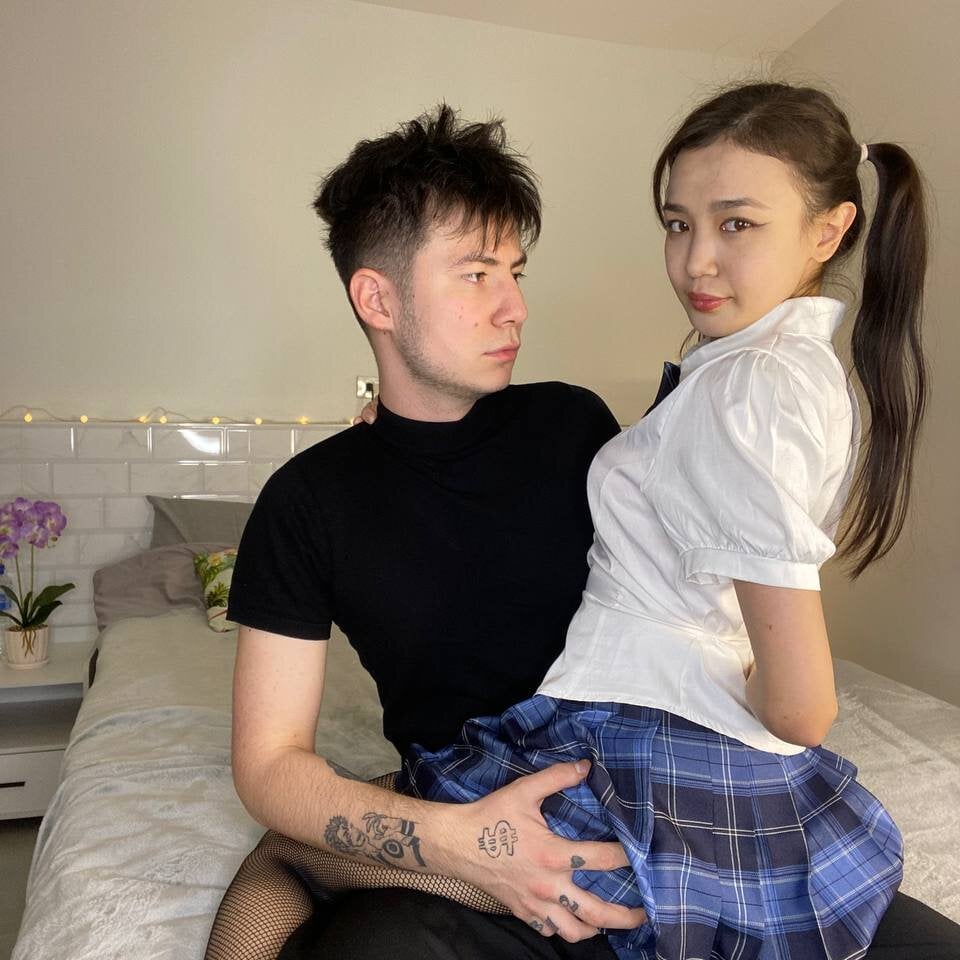 Alya_and_Max Chatroom