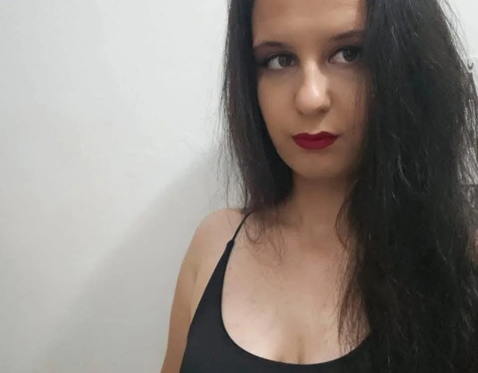 AmabellaRedd Chatroom