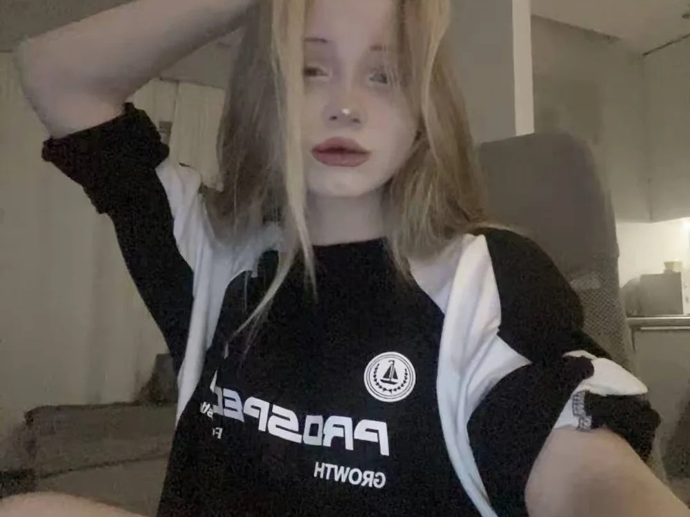 AmandaFix Chatroom