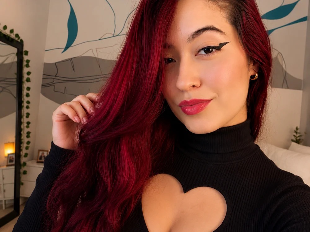 AmaraFerrer_ Chatroom