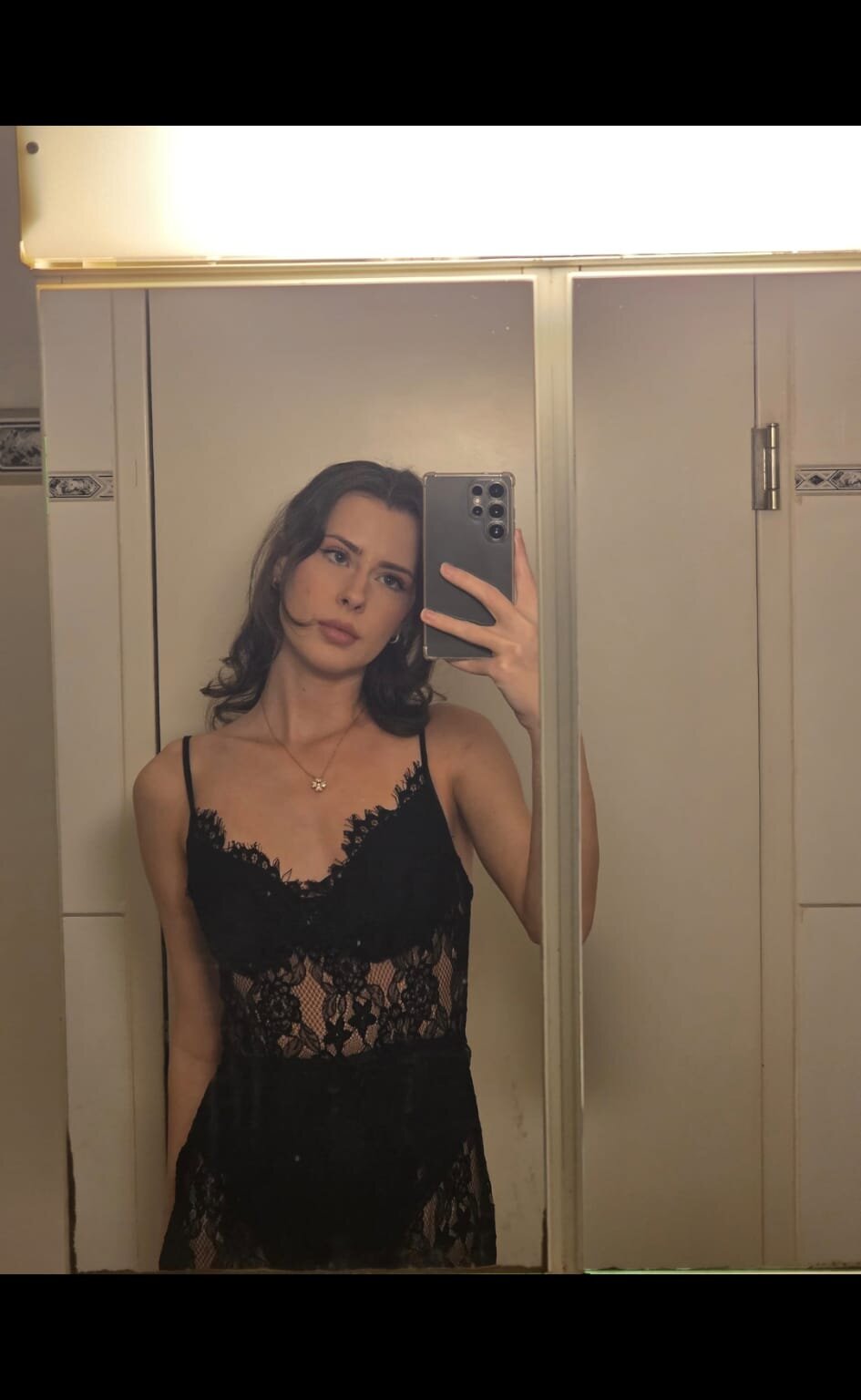 AmberBloomX Chatroom