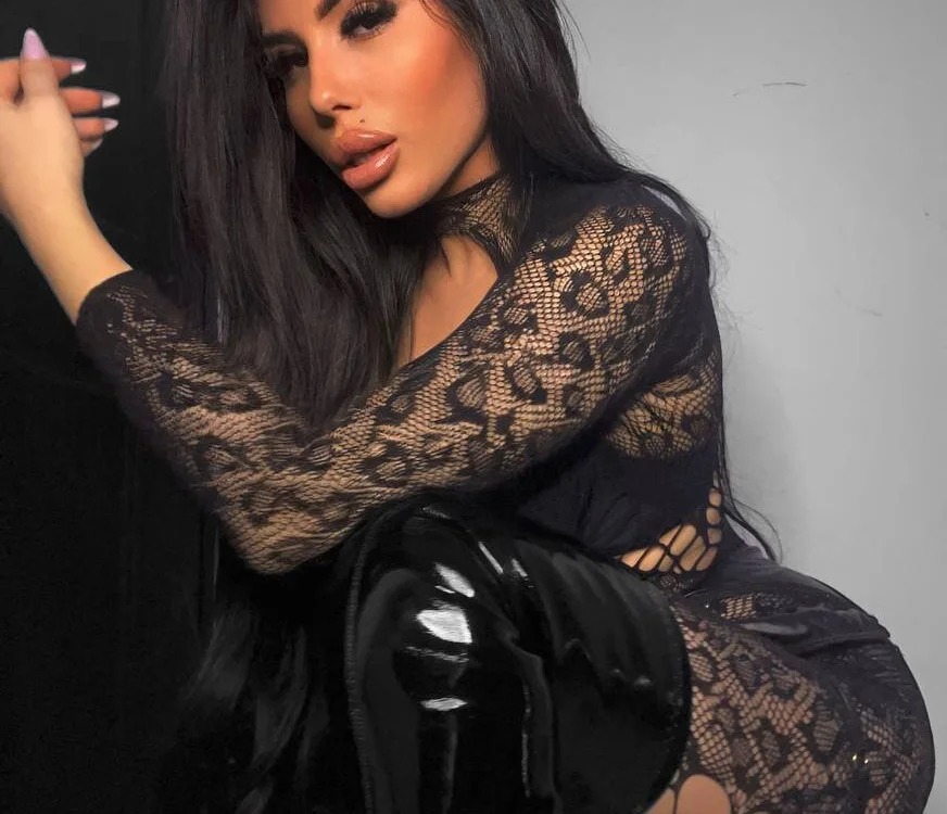 AmberValee Chatroom