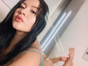 amber-santana's Live Webcam amber-santana