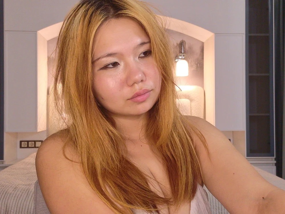 AmeliaCorvane Chatroom