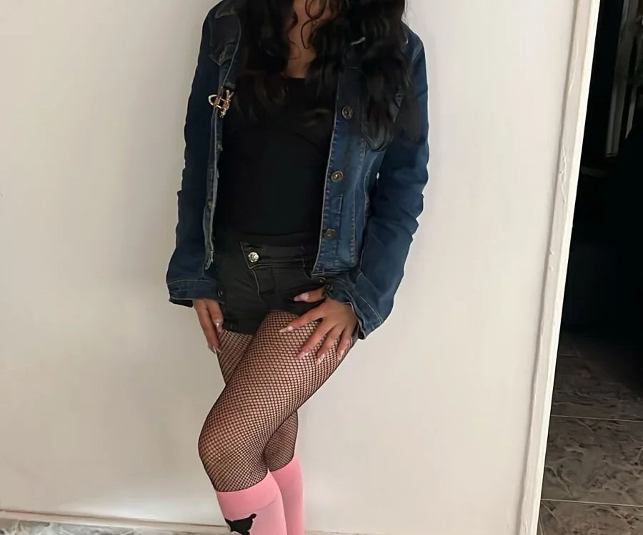 AmyPrice9 Chatroom