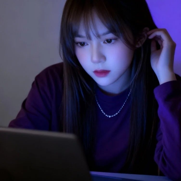 Ana_Ana122 Chatroom