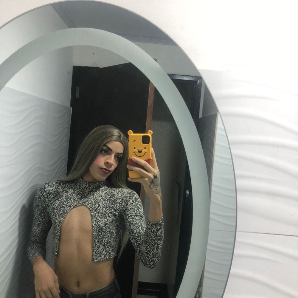 Ana_sophia_ Chatroom