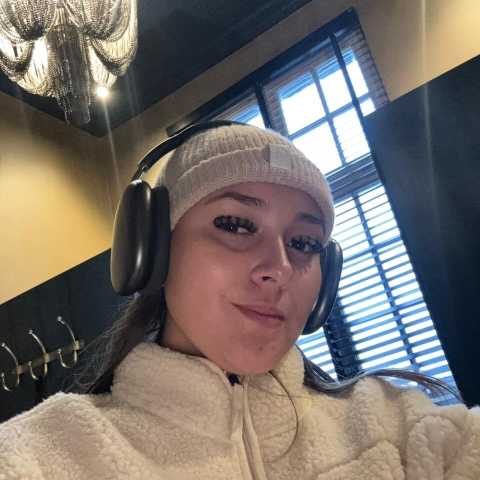 Ana_yvette Chatroom