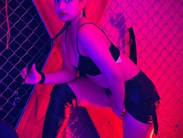 anahi-sslaavee-bdsm