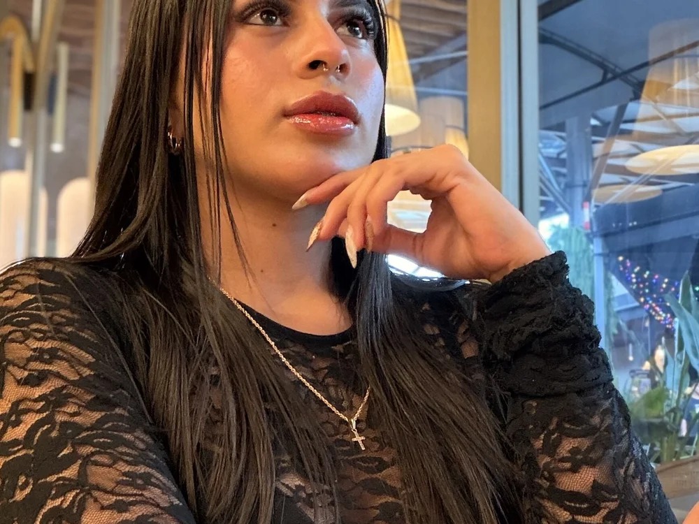 Analia__ Chatroom