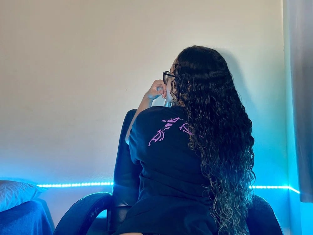Anamyst Chatroom