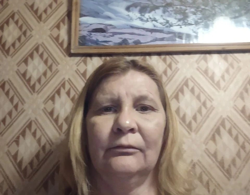 AnastechaBlu Chatroom