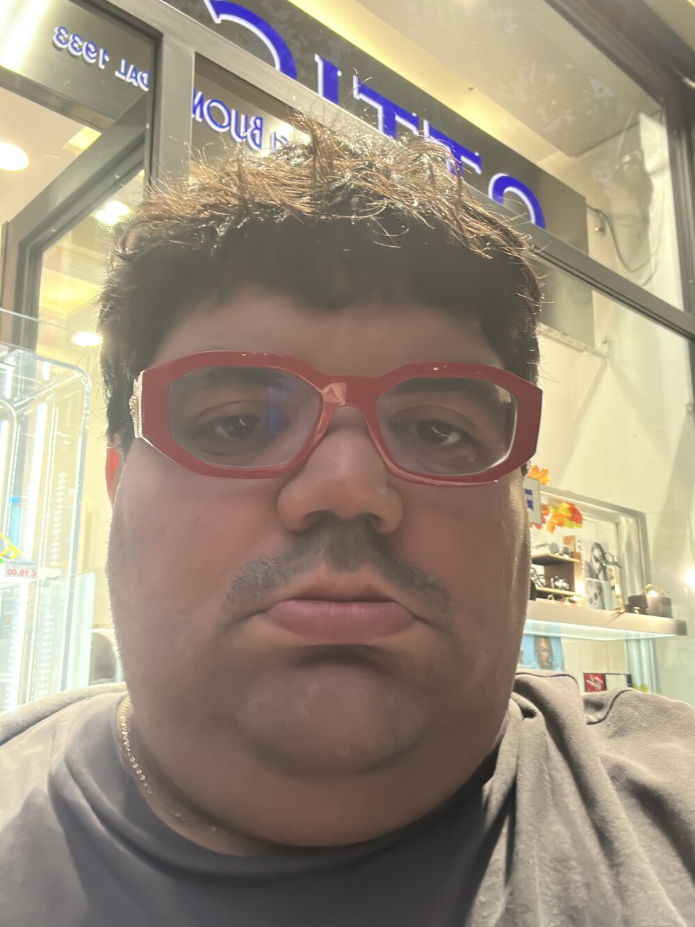 AndreET580EX Chatroom