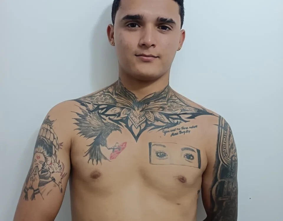 Andres8134 Chatroom