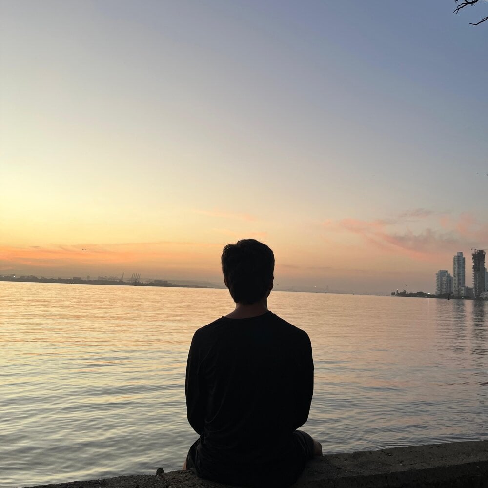 Andrew_sexy01 Chatroom