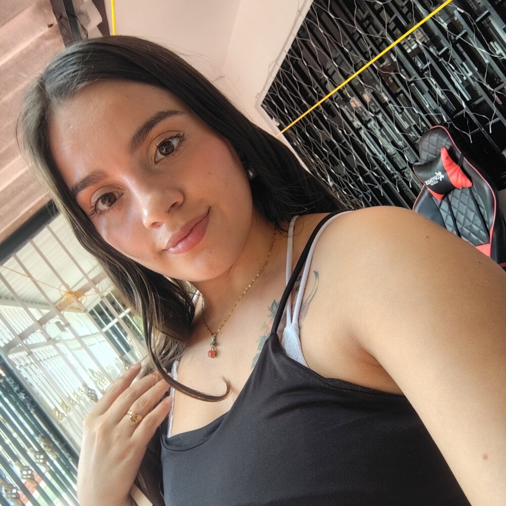 Andry_love2 Chatroom