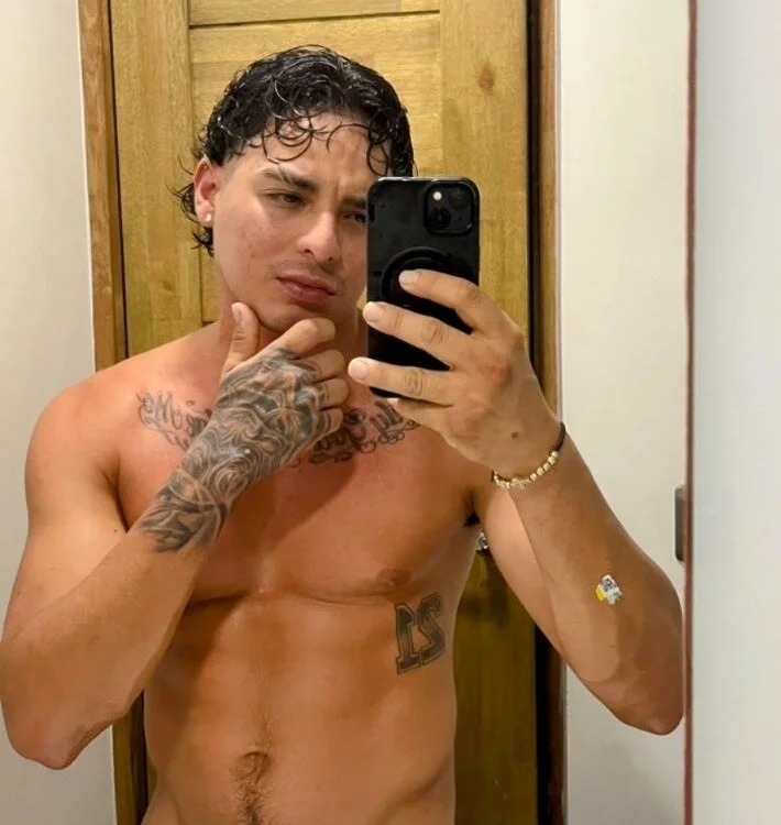 AndyHot__ Chatroom