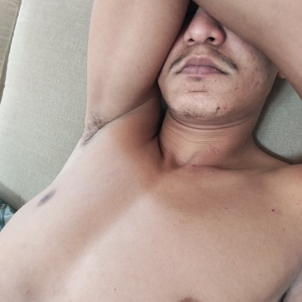 Andynho505 Webcam Profile Picture Andynho505 Chatroom