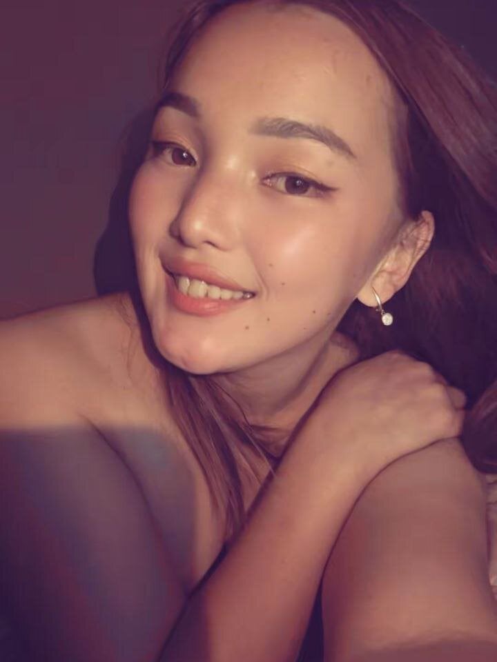 AnelyaMay Chatroom