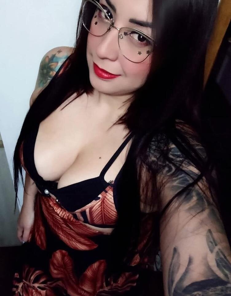 Angeeellovee Chatroom