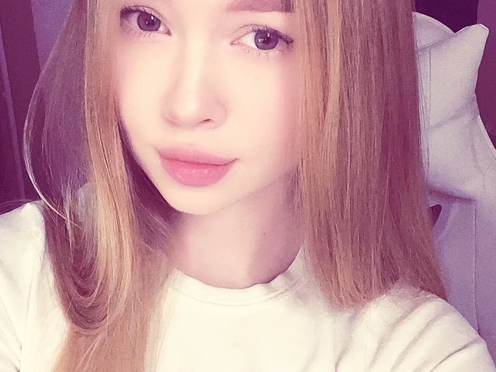 AngelPeach20 Chatroom