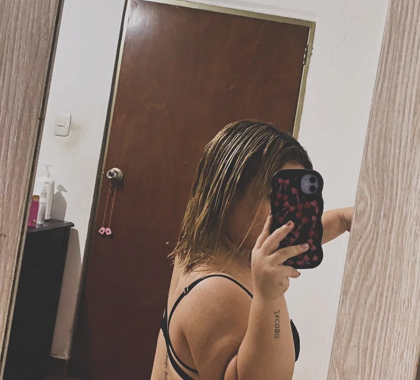 Angel_petite1 Chatroom