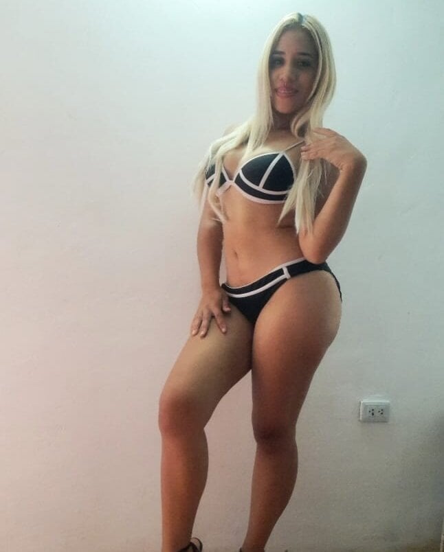 AngelitaSexyCam Chatroom