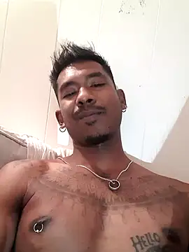 Angus_Theodore Chatroom