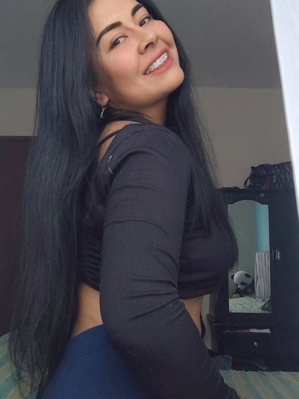 Aniajoness_ Chatroom