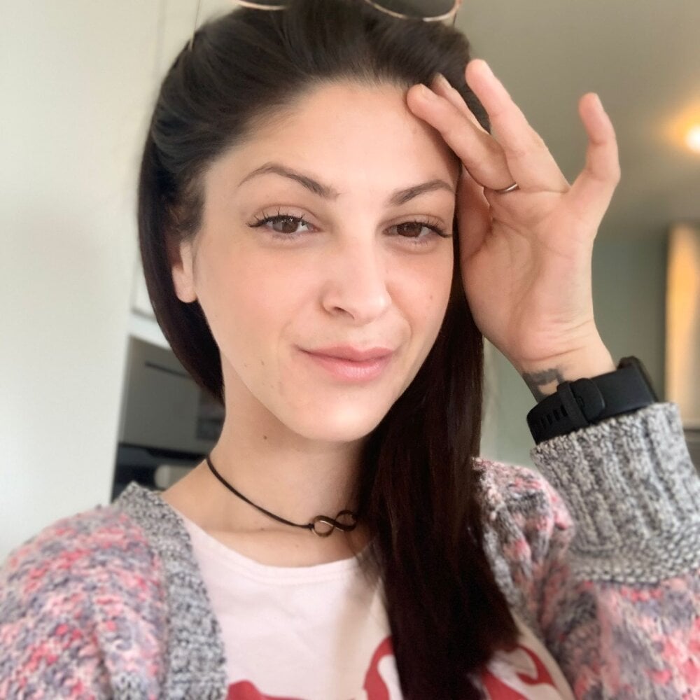 AnissaWhiten Chatroom