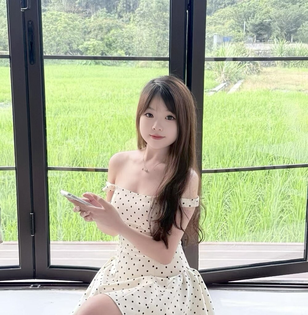 Anna-9527 Chatroom