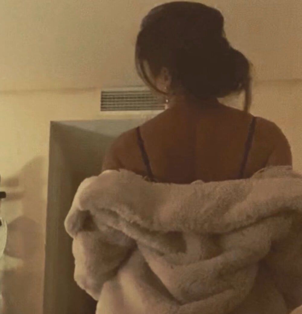 AnnaSophiaX Chatroom