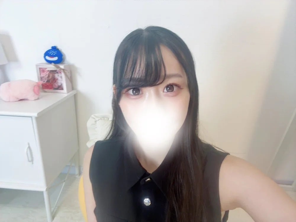 Anna_9898 Chatroom