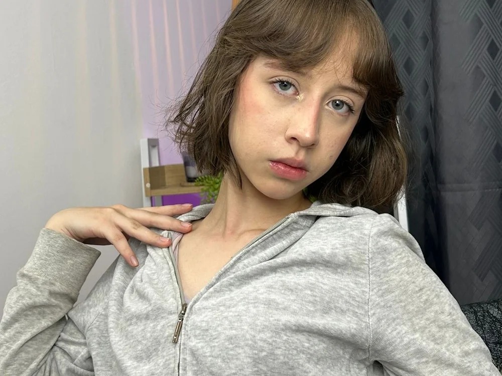 Anne-dolly Chatroom