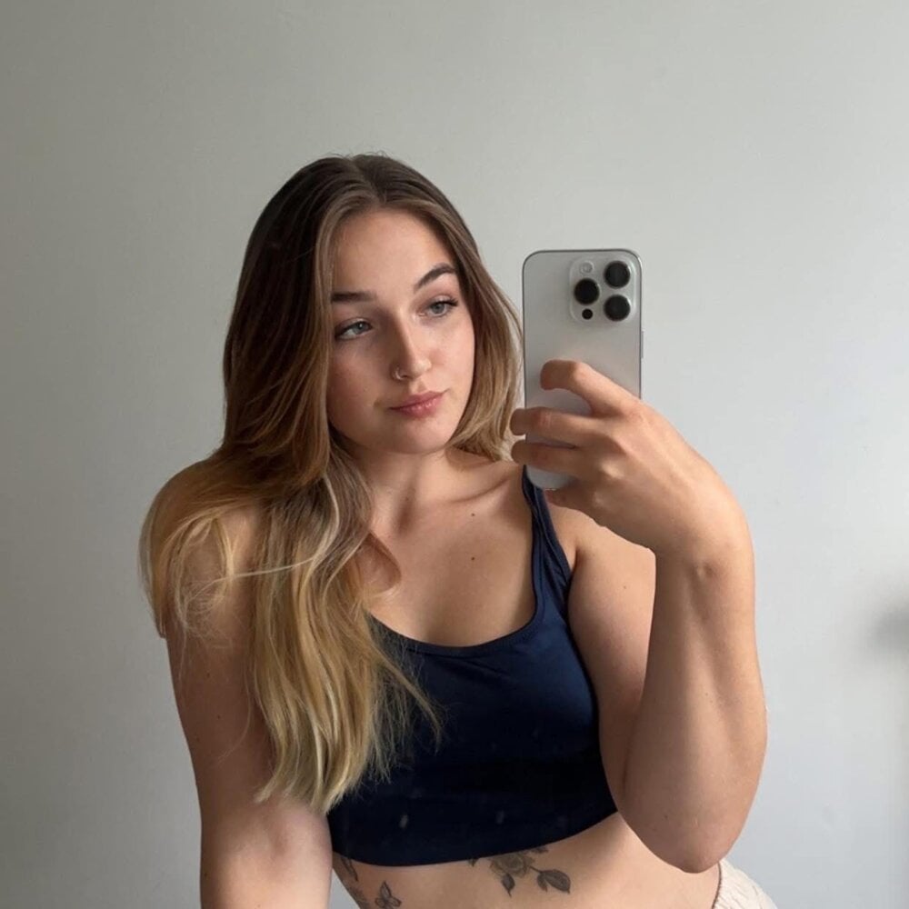 AnneWilsonn Chatroom