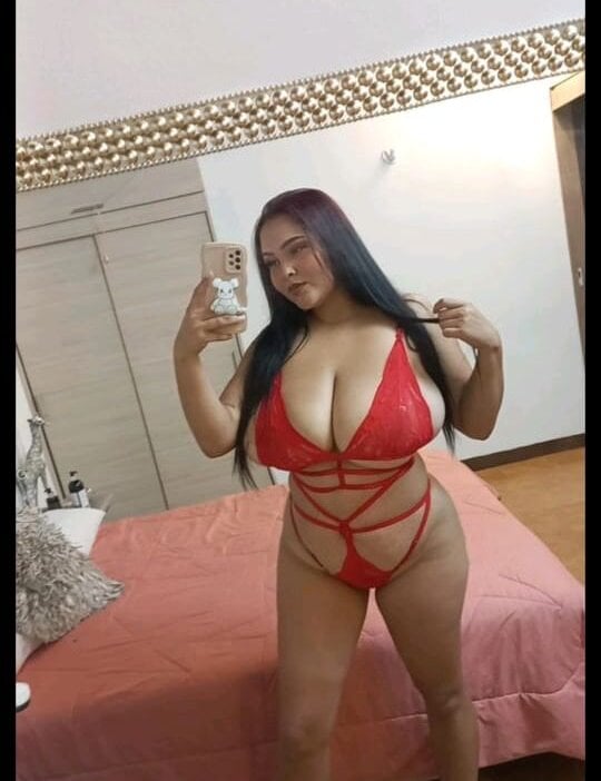 AnnieCohen Chatroom