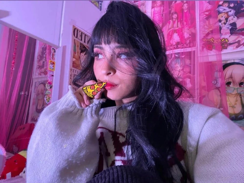 Anny_linn Chatroom