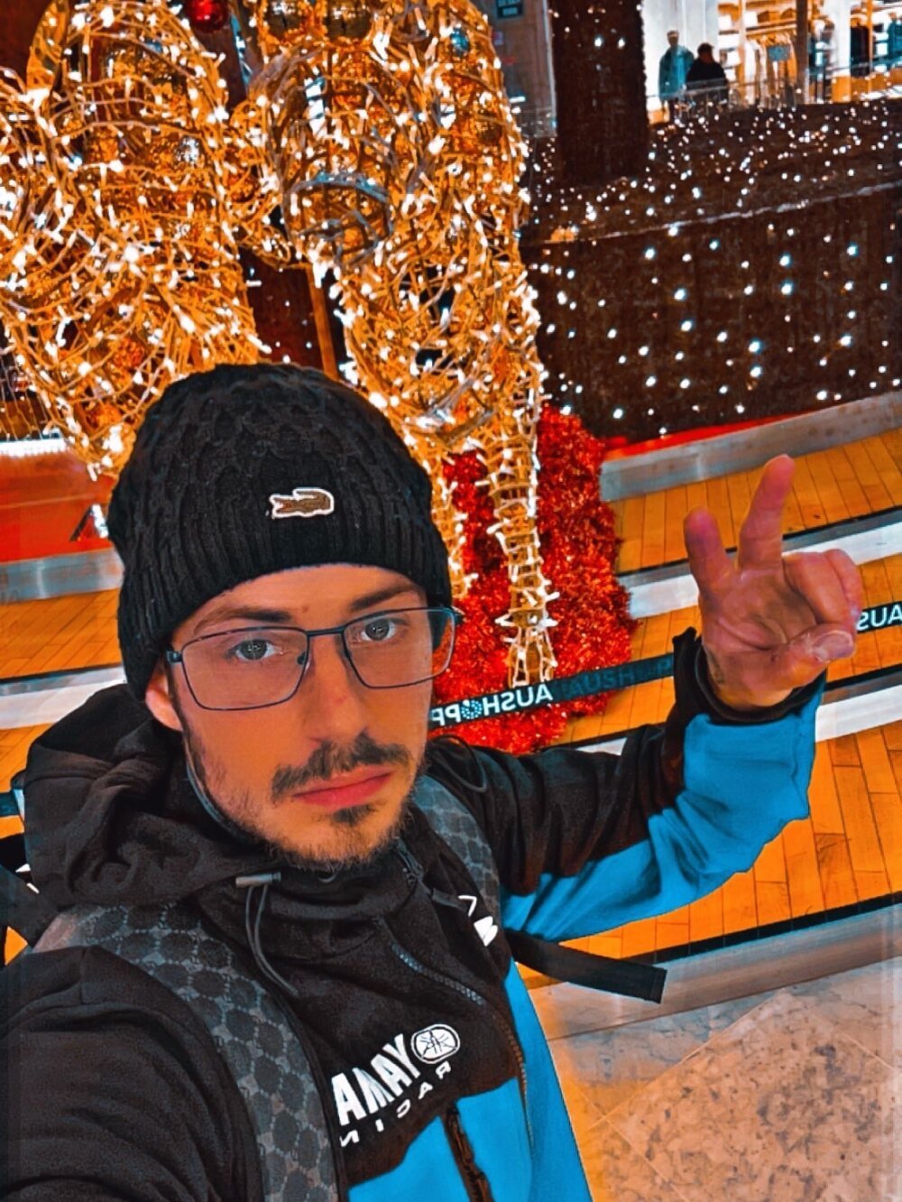 Anonymous62300 Chatroom