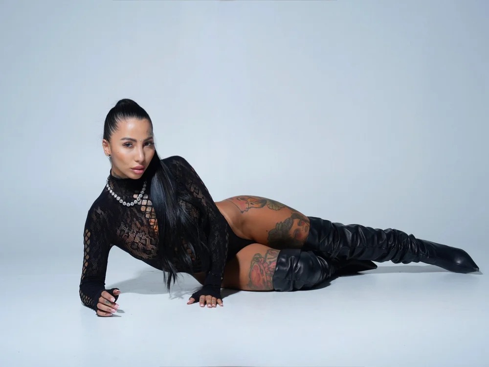 AntoniaRosee Chatroom