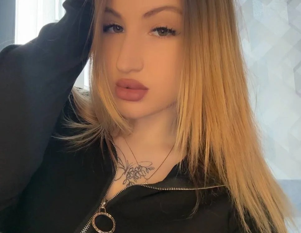 April_Jackson Chatroom