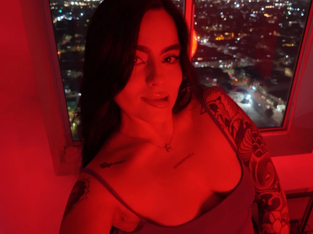 April_sutra Chatroom