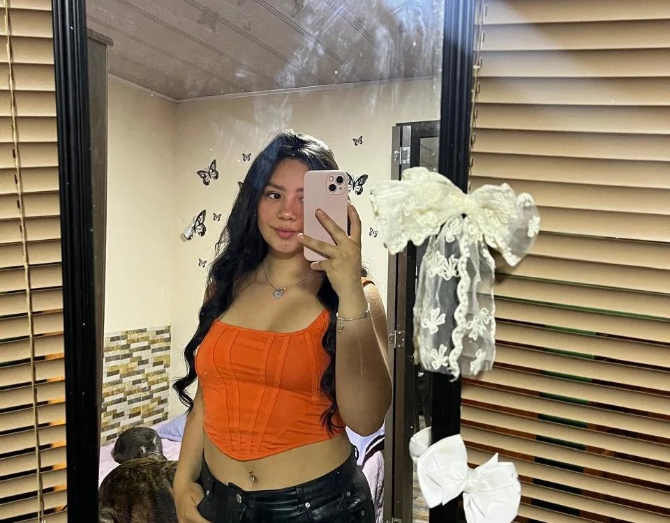 Aria_Rosee Chatroom