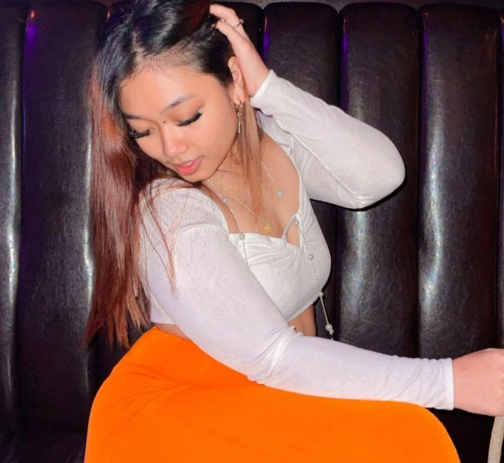 Ariakissxx Chatroom